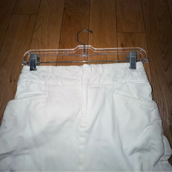 Banana Republic White Pencil Stretch Skirt - Clean Tailored Silhouette petite 0 - Picture 5 of 12
